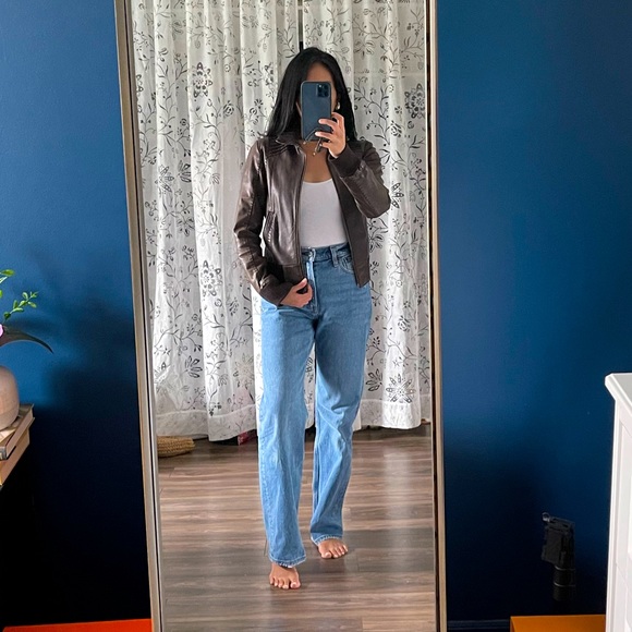 Brown Danier leather jacket (petite friendly) - Picture 4 of 7